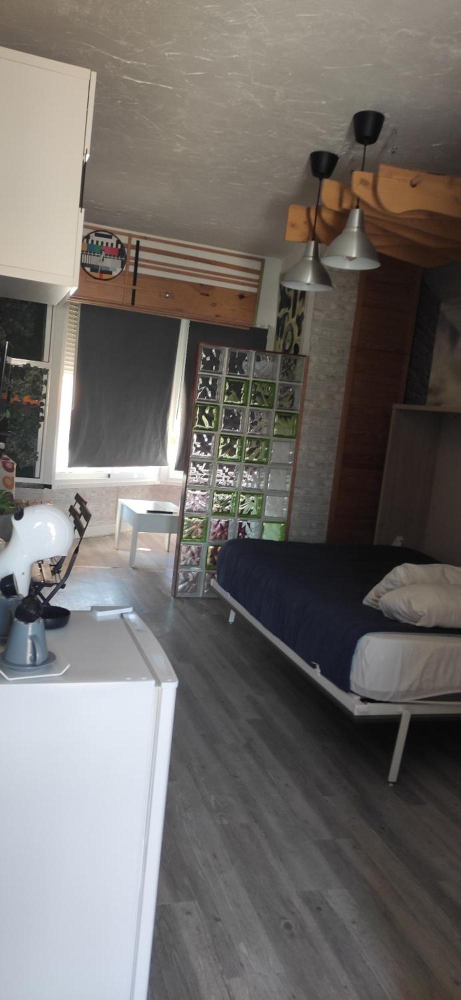 Saltillo Alto White Studio Torremolinos Rum bild